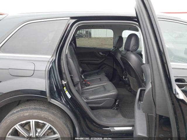 2017 AUDI Q7 3.0T PREMIUM 8