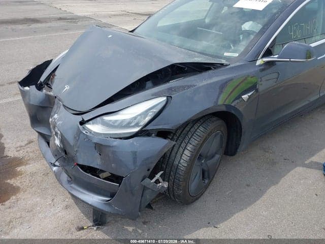 2019 TESLA MODEL 3 LONG RANGE/MID RANGE/STANDARD RANGE/STANDARD RANGE PLUS 6