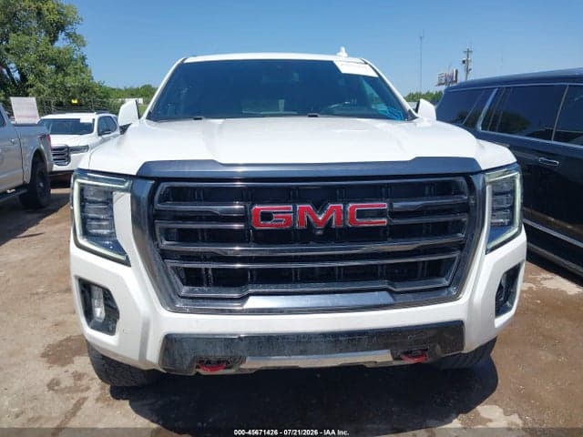 2024 GMC YUKON XL 4WD AT4 12