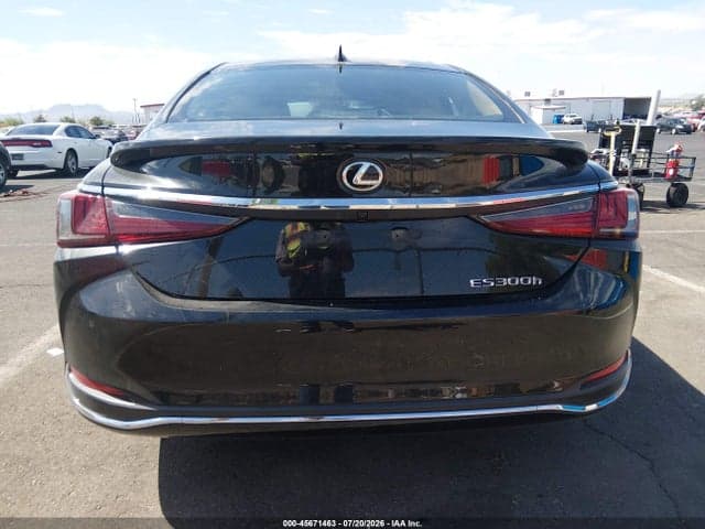 2024 LEXUS ES 300H 16