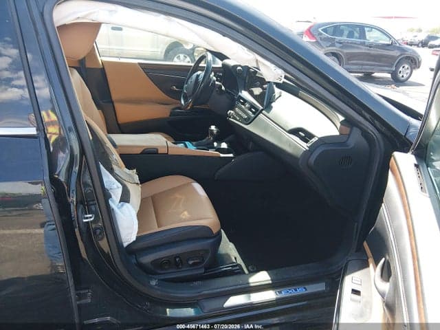 2024 LEXUS ES 300H 5