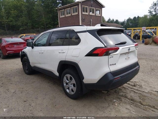 2020 TOYOTA RAV4 LE 3