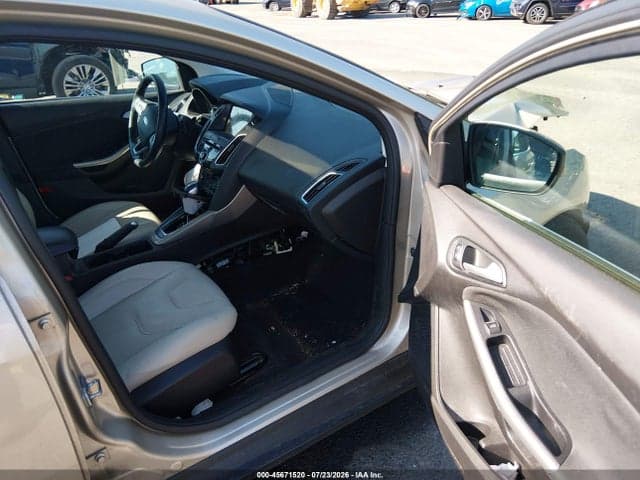 2017 FORD FOCUS TITANIUM 5