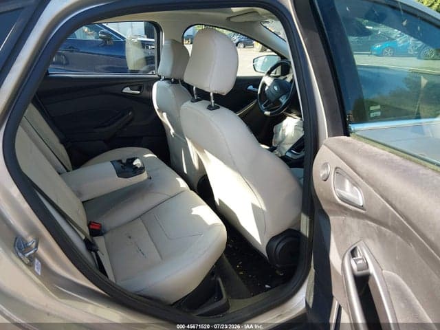 2017 FORD FOCUS TITANIUM 8