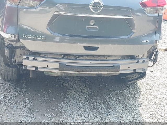 2017 NISSAN ROGUE S 20
