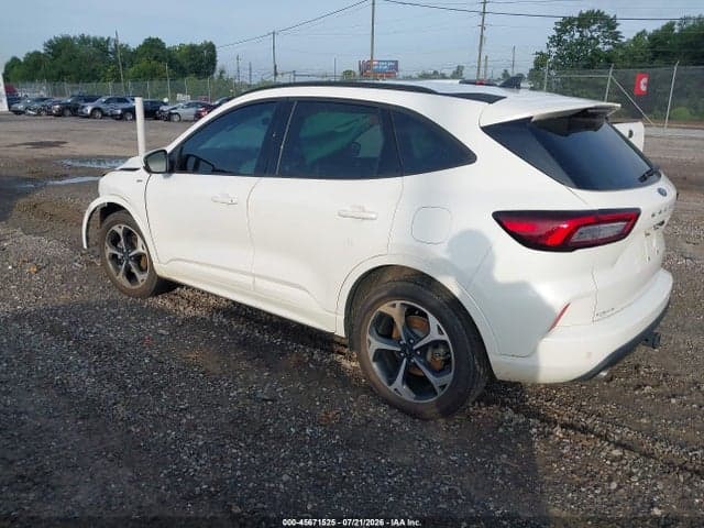 2023 FORD ESCAPE ST-LINE SELECT 3