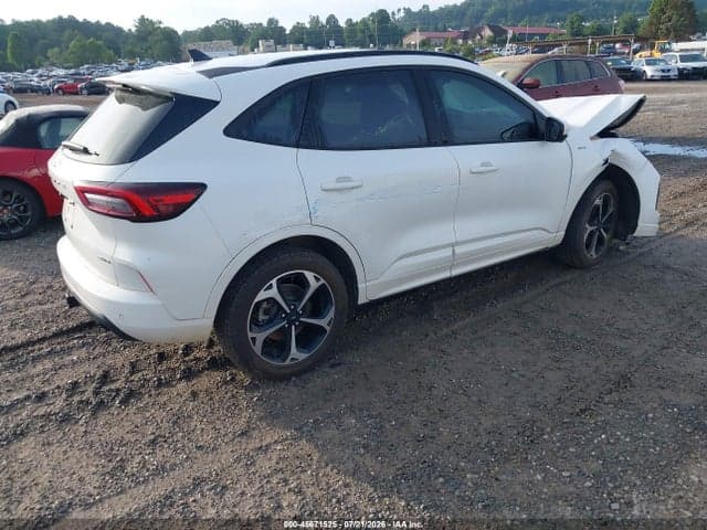 2023 FORD ESCAPE ST-LINE SELECT 4