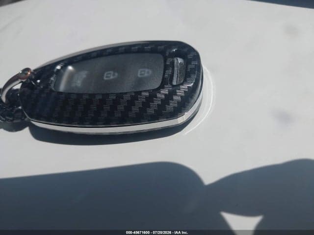2020 HYUNDAI SANTA FE SEL 11
