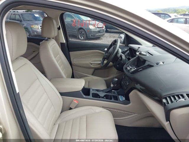 2017 FORD ESCAPE TITANIUM 5