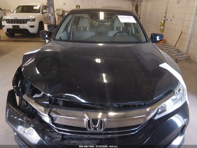 2017 HONDA ACCORD HYBRID EX-L 12