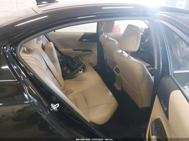 2017 HONDA ACCORD HYBRID EX-L 8