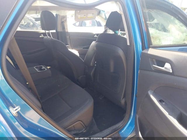2021 HYUNDAI TUCSON SE 8