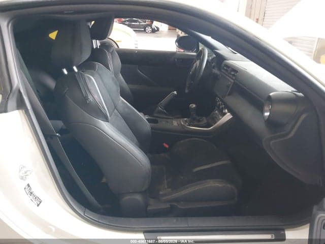 2024 TOYOTA GR86 PREMIUM 5