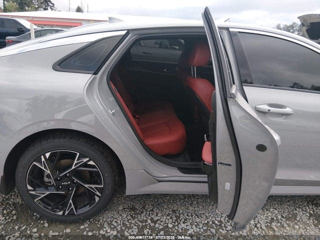2026 KIA K5 GT-LINE AWD 8