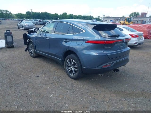 2021 TOYOTA VENZA LE 3