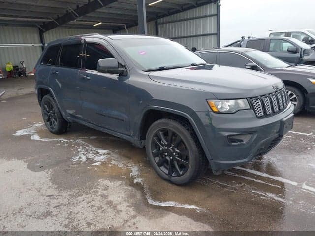 2017 JEEP GRAND CHEROKEE ALTITUDE 1