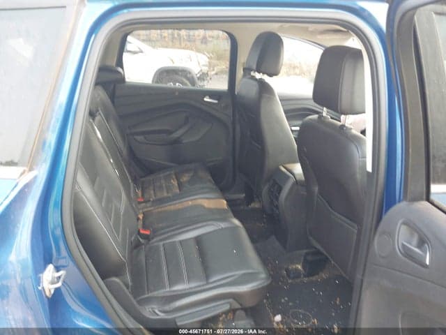 2017 FORD ESCAPE TITANIUM 8
