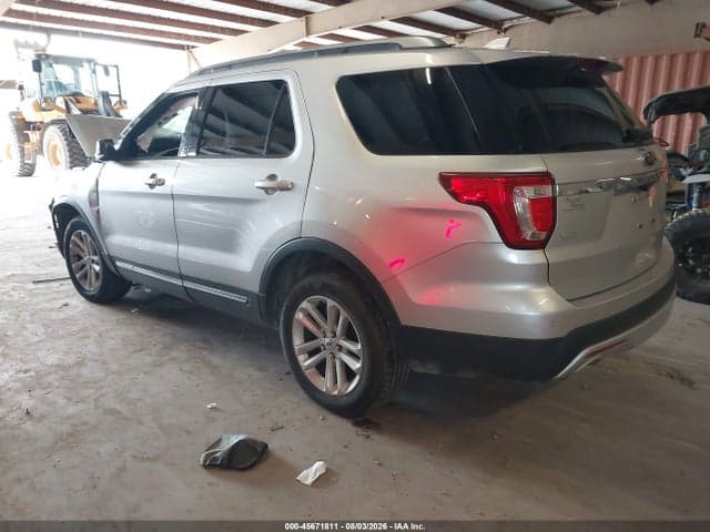 2017 FORD EXPLORER XLT 3