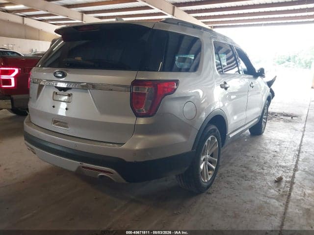 2017 FORD EXPLORER XLT 4
