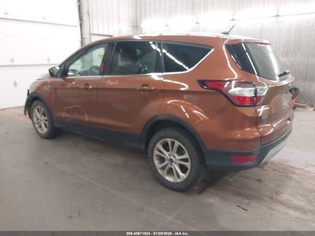2017 FORD ESCAPE SE 3