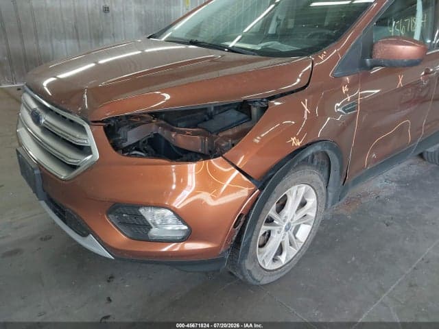 2017 FORD ESCAPE SE 6