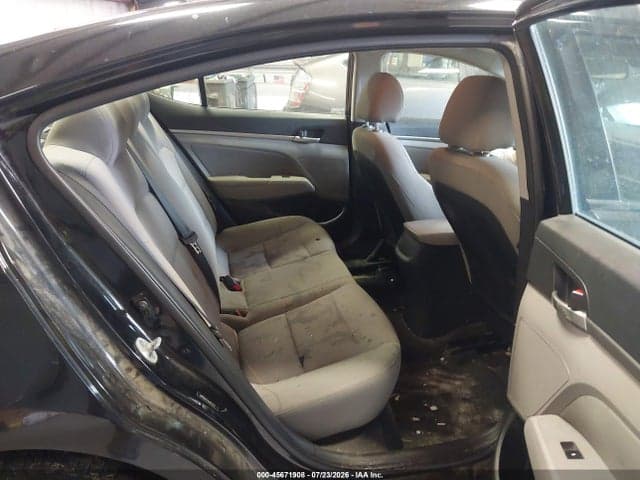 2020 HYUNDAI ELANTRA SEL 8