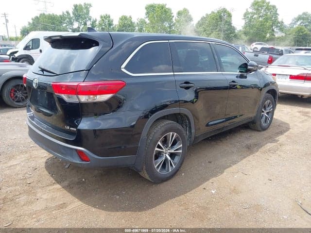 2017 TOYOTA HIGHLANDER LE PLUS 4