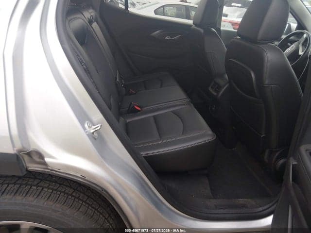 2022 GMC TERRAIN FWD SLT 8