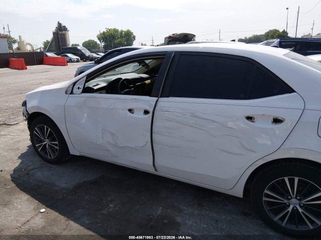 2018 TOYOTA COROLLA LE 18