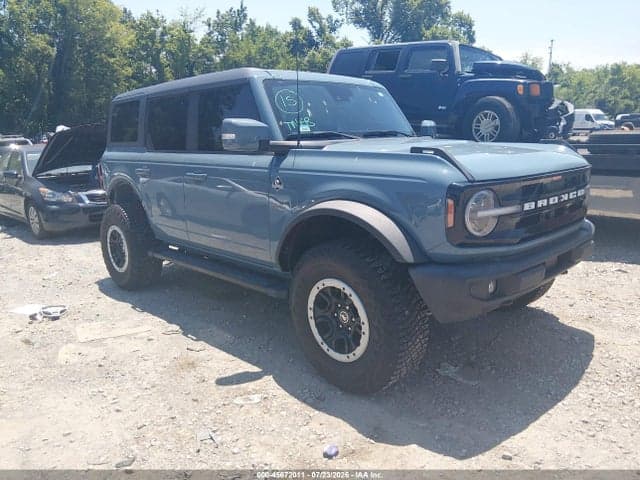 2023 FORD BRONCO OUTER BANKS 1