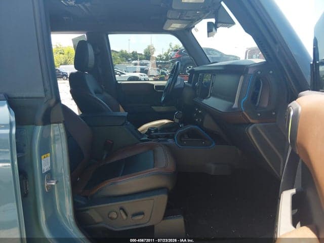 2023 FORD BRONCO OUTER BANKS 5