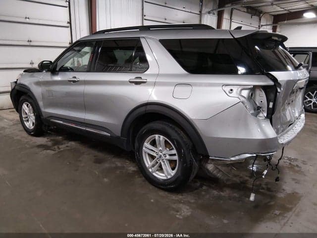 2022 FORD EXPLORER XLT 3
