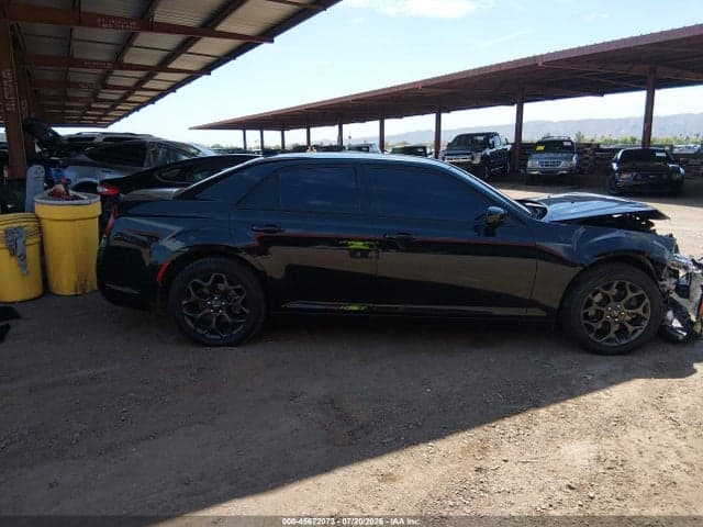 2019 CHRYSLER 300 300S AWD 12