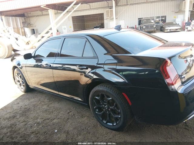 2019 CHRYSLER 300 300S AWD 13