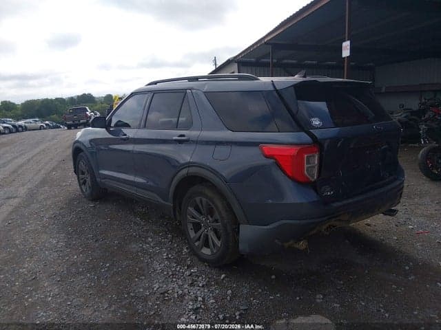2021 FORD EXPLORER XLT 3