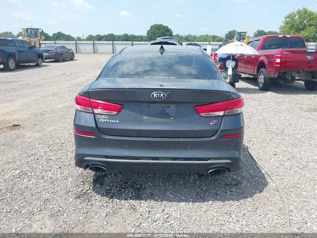 2019 KIA OPTIMA S 17