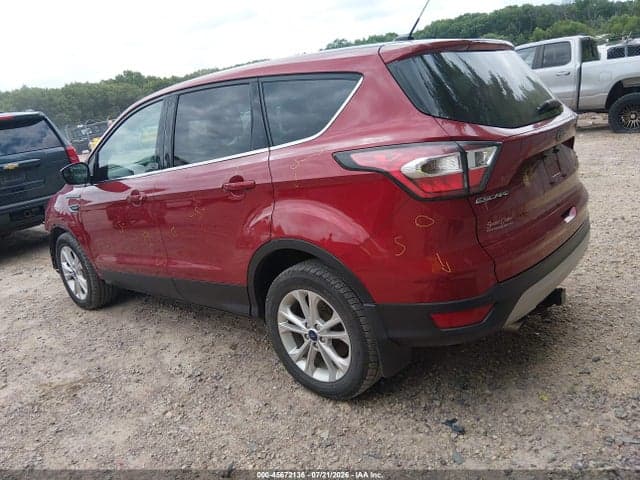 2017 FORD ESCAPE SE 3