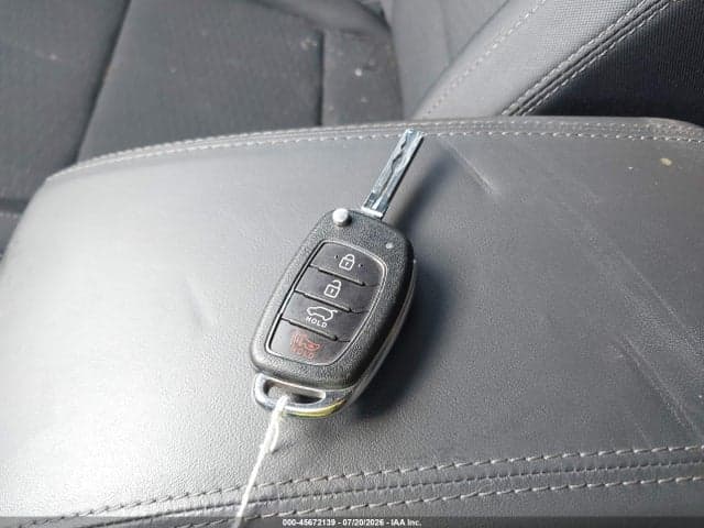 2019 HYUNDAI TUCSON SE 11