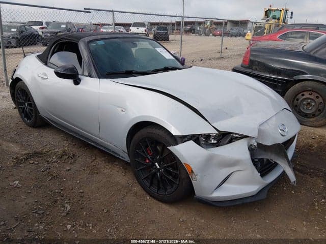 2017 MAZDA MX-5 MIATA 1