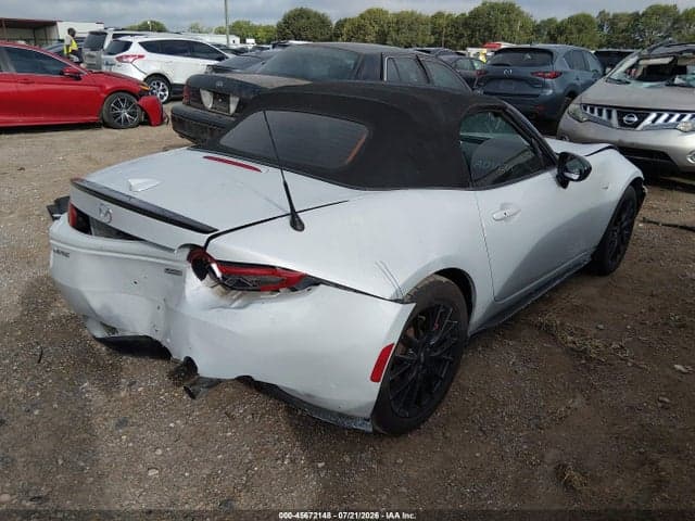 2017 MAZDA MX-5 MIATA 4