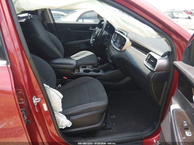 2017 KIA SORENTO 2.4L LX 5
