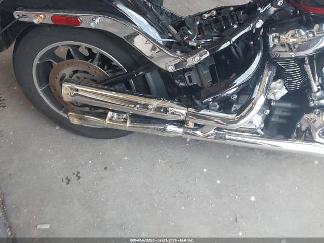 2019 HARLEY-DAVIDSON FXLR 13