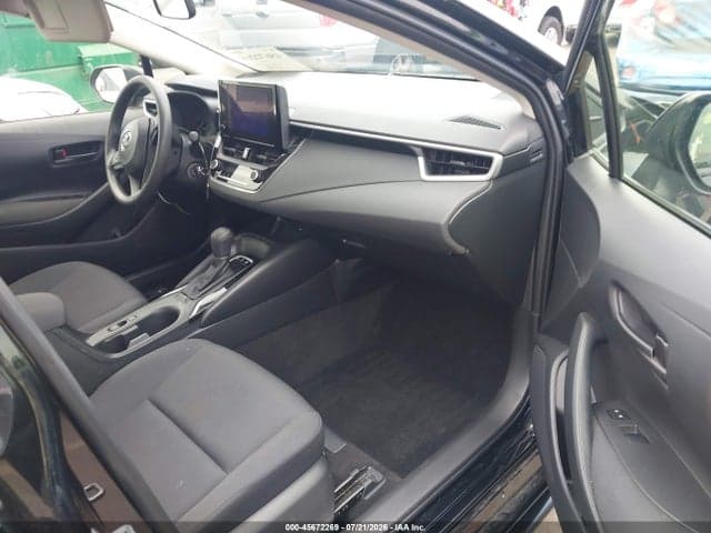 2023 TOYOTA COROLLA HYBRID LE 5