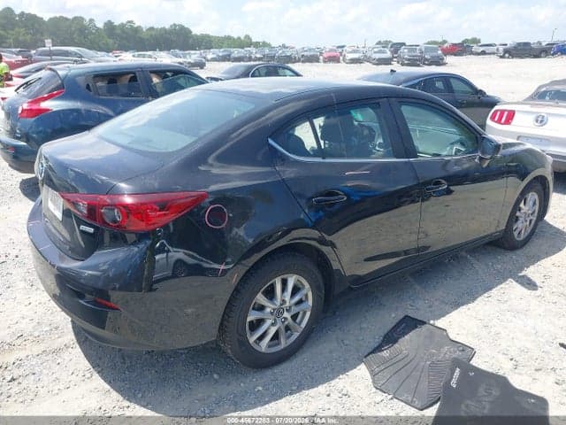 2017 MAZDA MAZDA3 SPORT 4