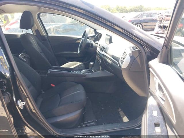 2017 MAZDA MAZDA3 SPORT 5