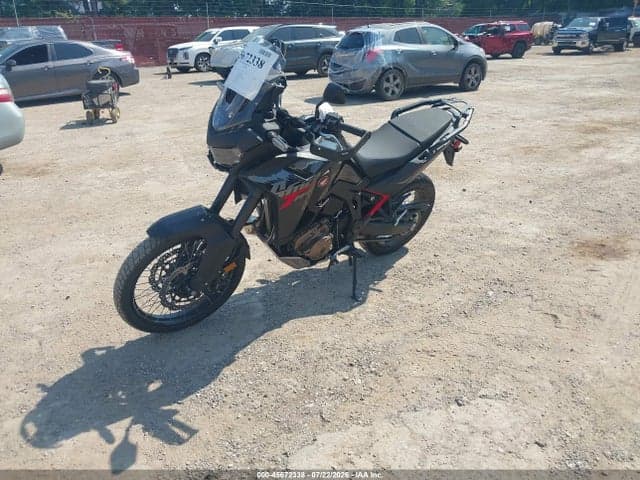 2025 HONDA CRF1000 A 2
