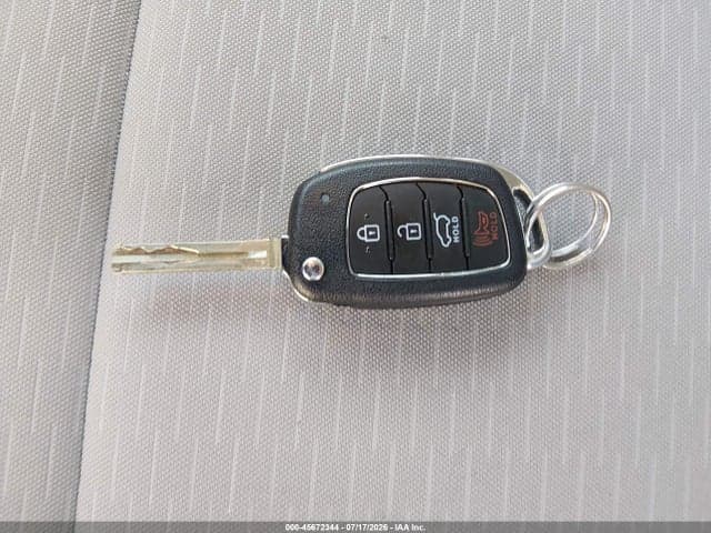 2019 HYUNDAI TUCSON SE 11