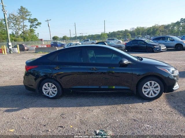 2021 HYUNDAI ACCENT SE 13