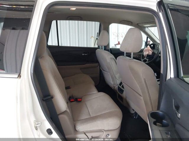 2019 HONDA PILOT EX 8