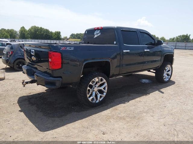 2017 CHEVROLET SILVERADO 1500 LT 4